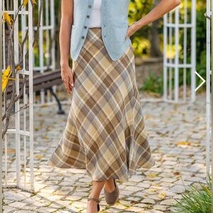House of Bruar Irish Linen Bias Skirt